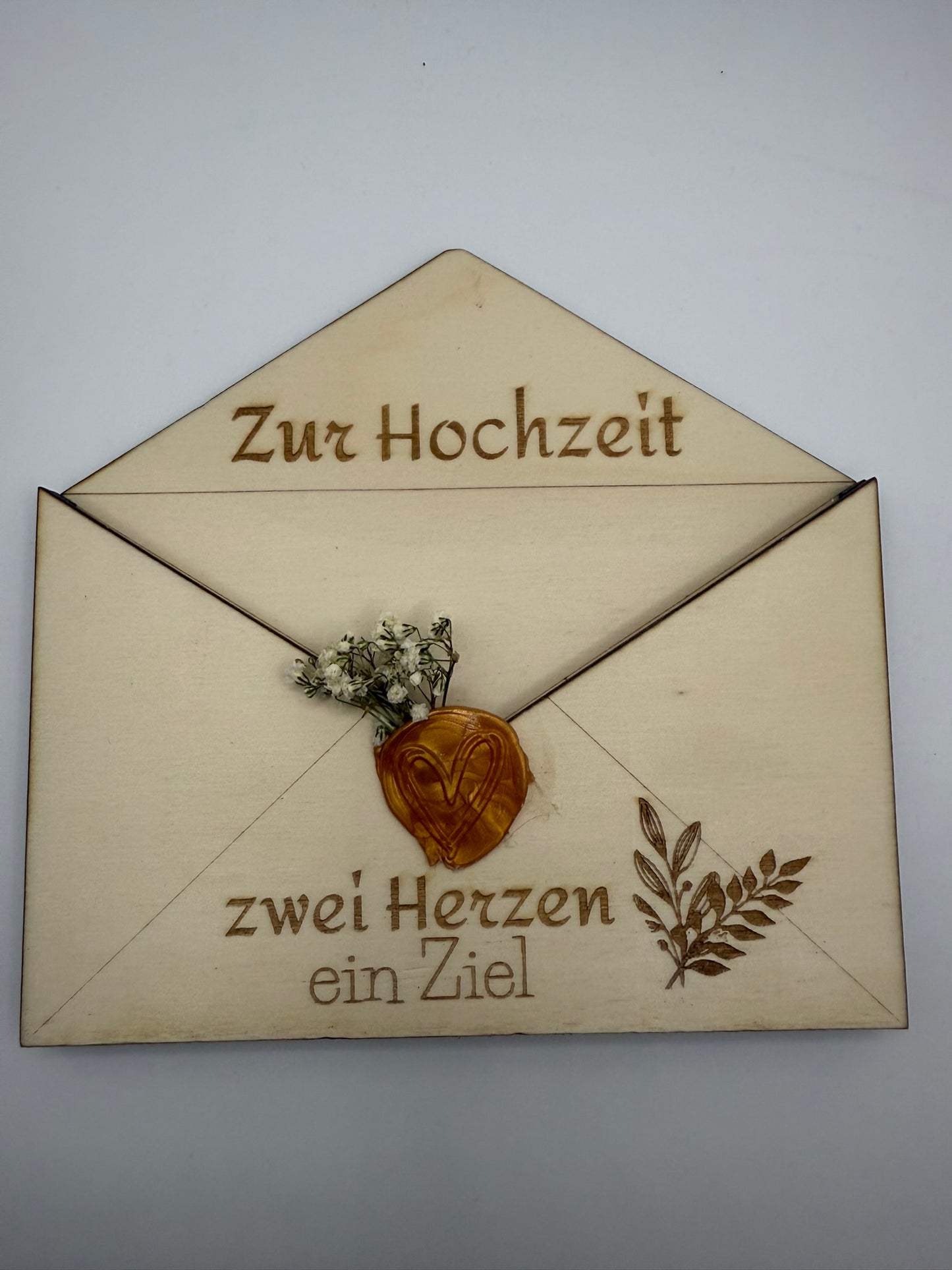 Holzumschlag „Zur Hochzeit – Zwei Herzen, ein Ziel“ 💍❤️