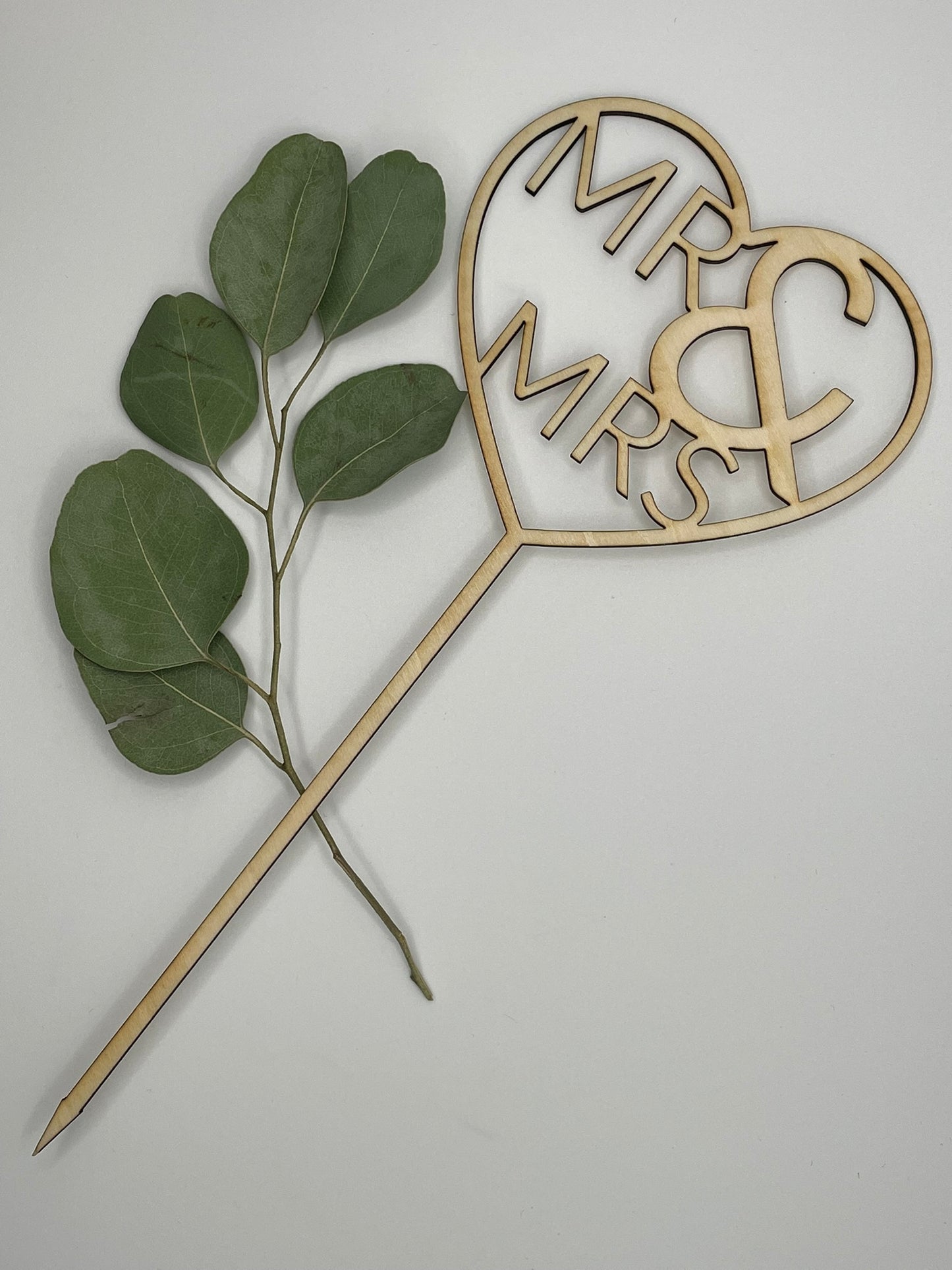 💍 Kuchentopper „Mr & Mrs“ – Herzdesign ❤️🎂