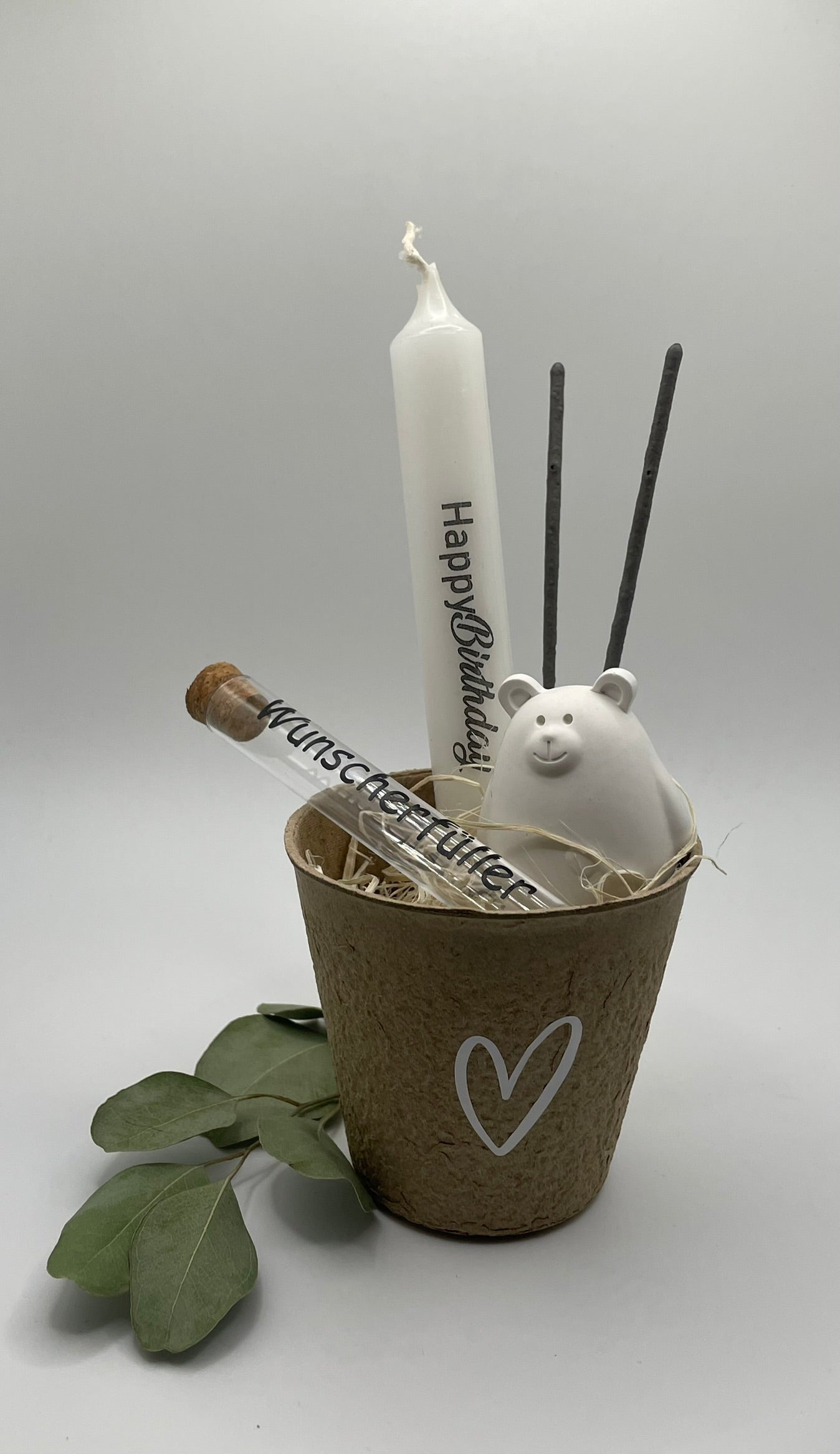 🎁 Geschenkbecher „Happy Birthday Bär“ – Süßer Geburtstagsgruß mit Charme