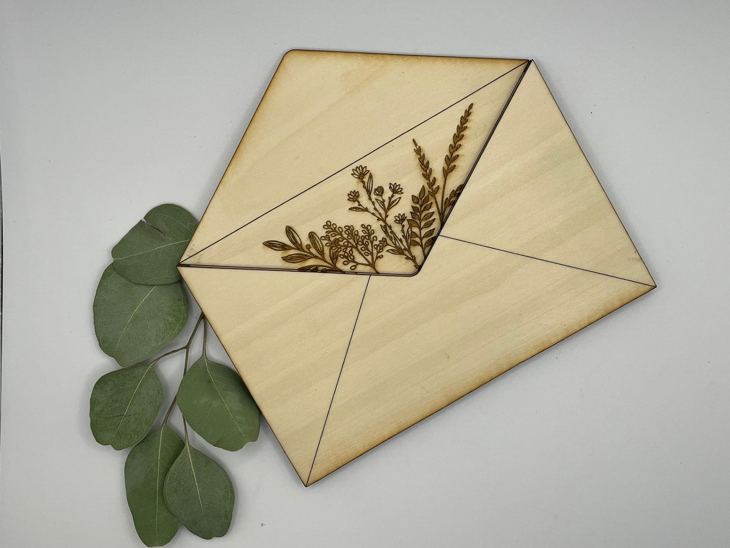 💌 Holz-Umschlag mit Gravur – Gutschein- & Geldgeschenkverpackung 🌿✨