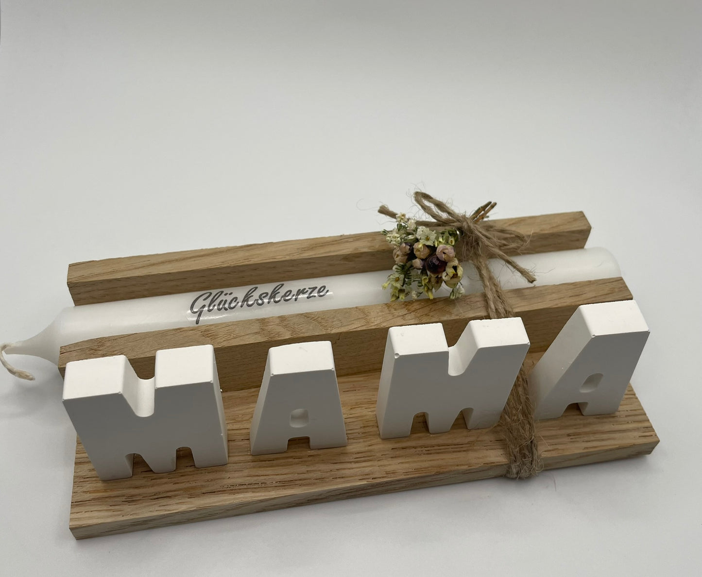 🌸 Dekoelement „MAMA“ aus Gips – Liebe in Buchstaben 💖