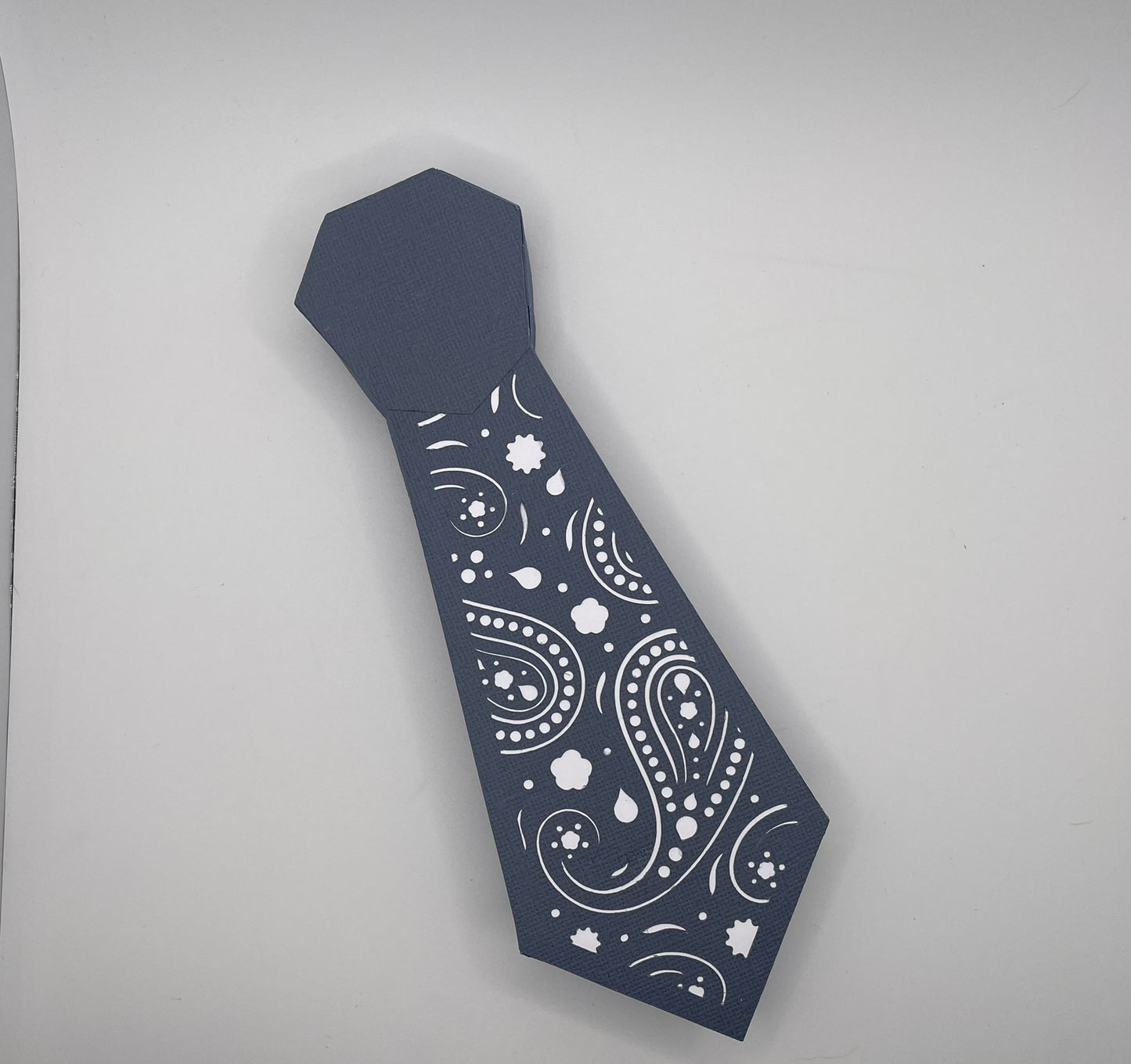 👔 Geschenkbox „Krawatte“ – stilvoll & vielseitig 🎁