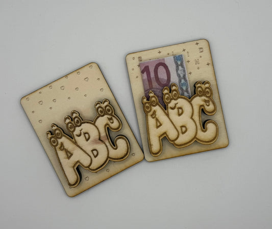 „ABC Geldgeschenk Holzkarte – Einschulung“