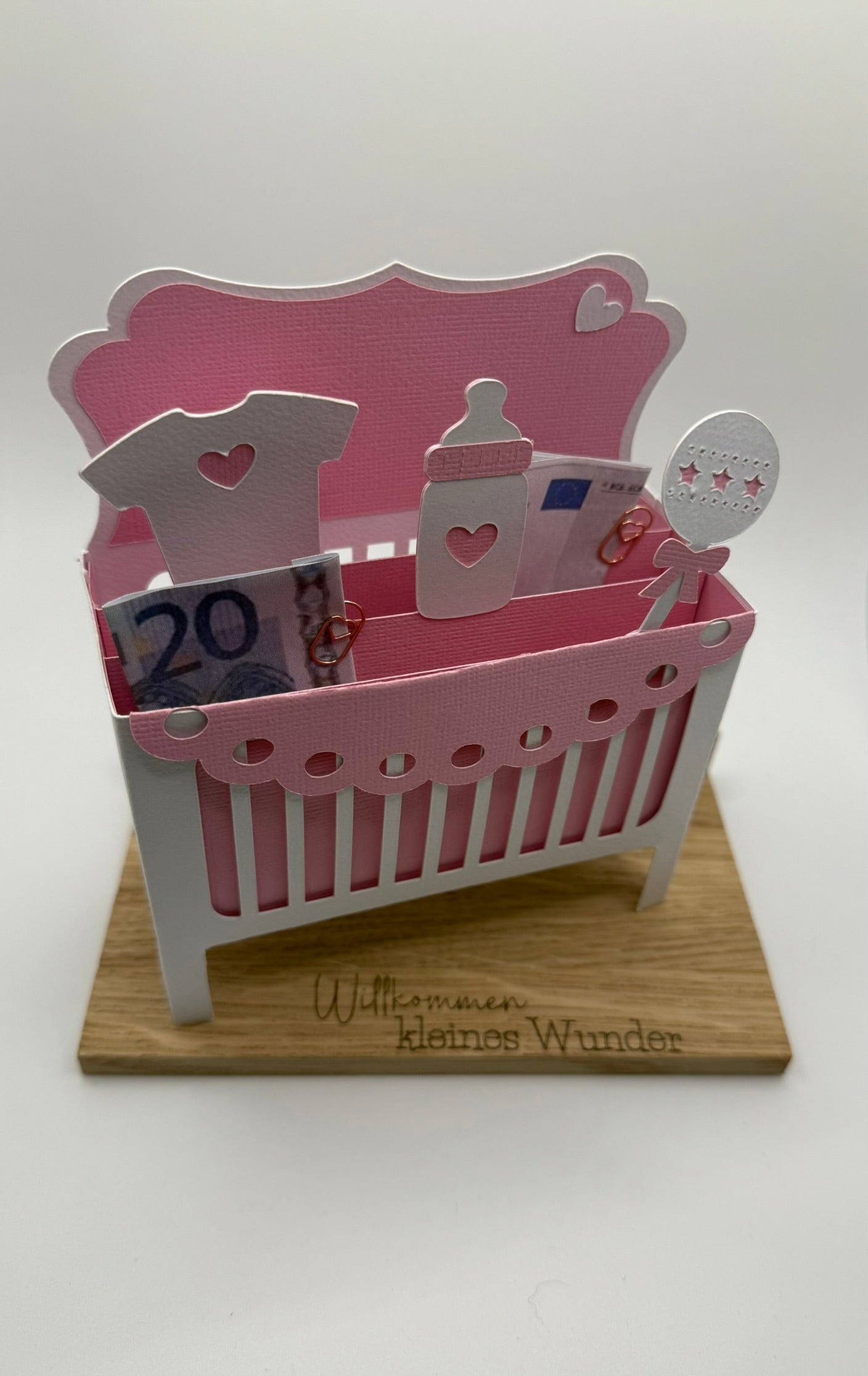 🍼 „Geldgeschenk Babybett – Willkommen kleines Wunder“