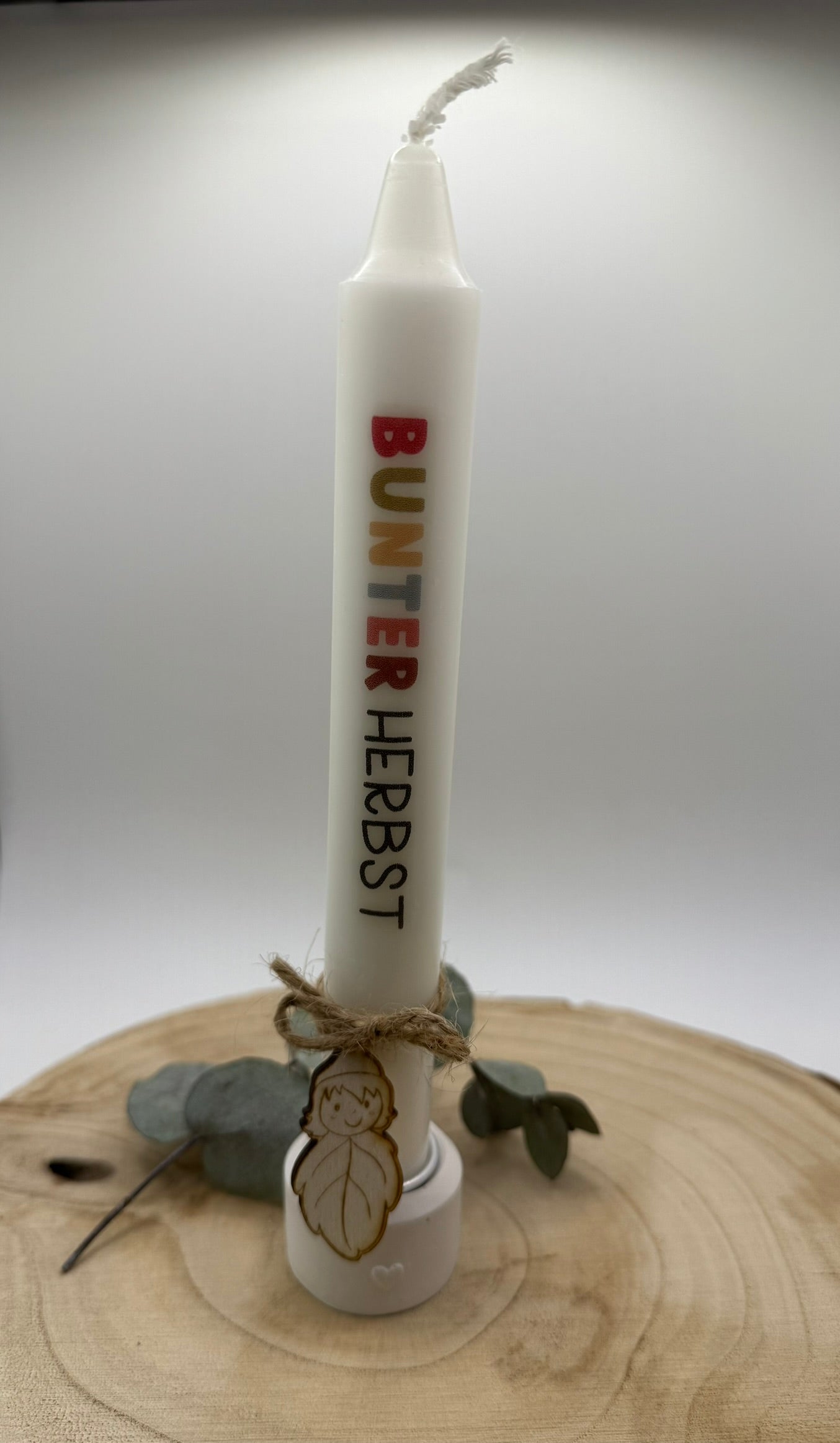 🕯️ Herbstkerze „Bunter Herbst“ mit Holzanhänger 🍂🌿