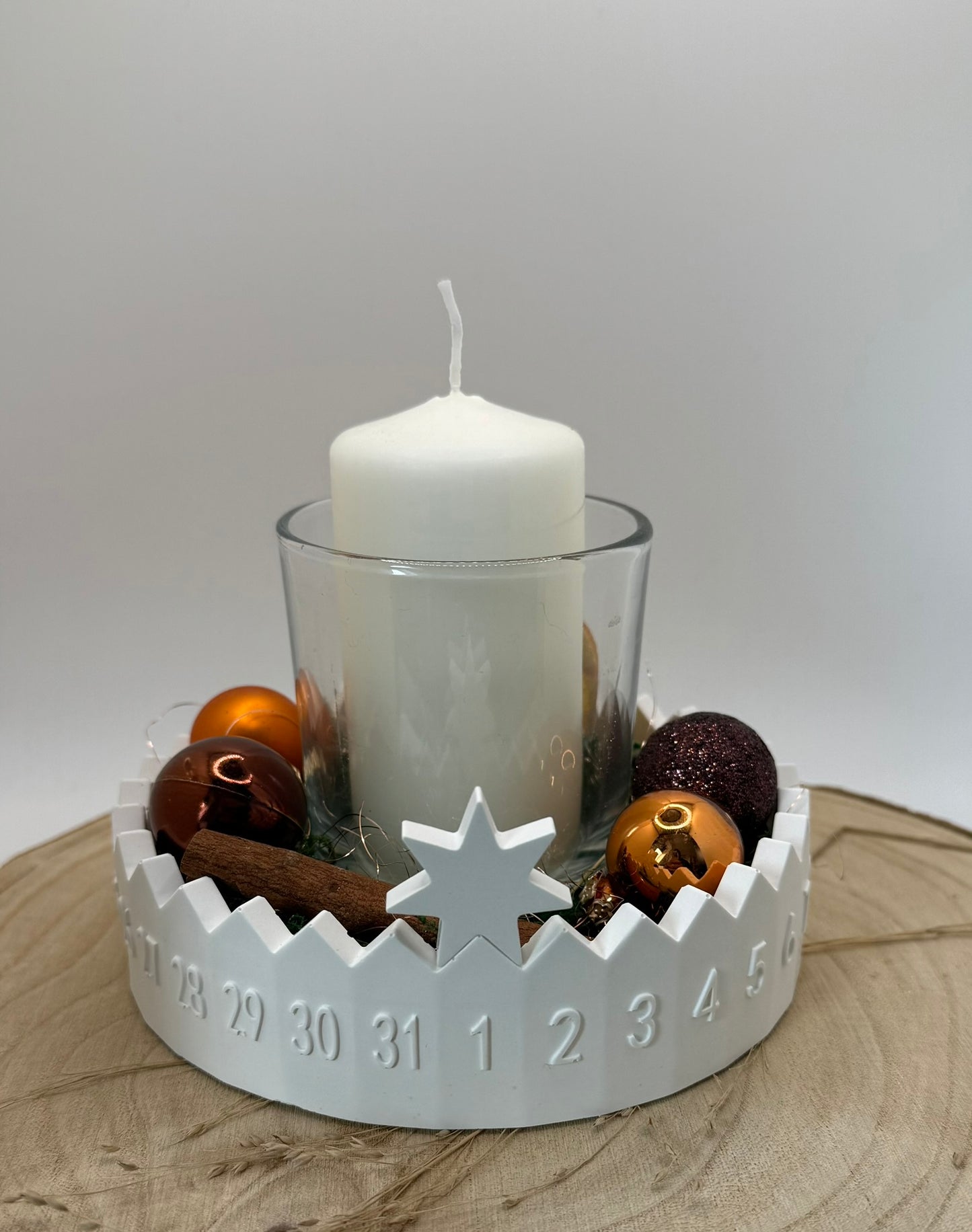 Weihnachts-Countdown „Sternenzauber“ – Advents-Deko mit Zahlenkranz & Kerzenhalter