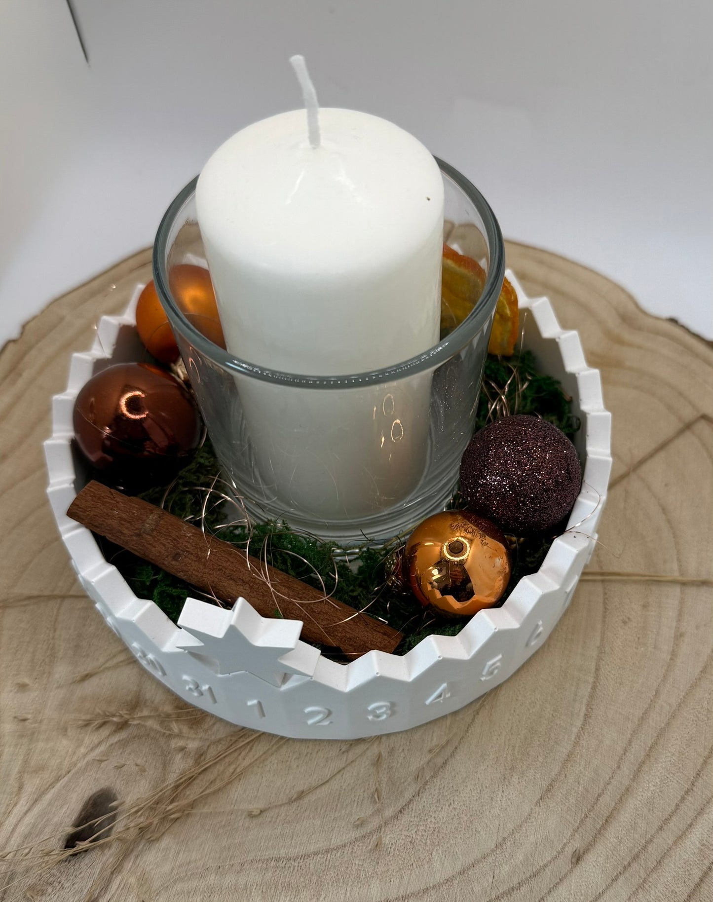 Weihnachts-Countdown „Sternenzauber“ – Advents-Deko mit Zahlenkranz & Kerzenhalter