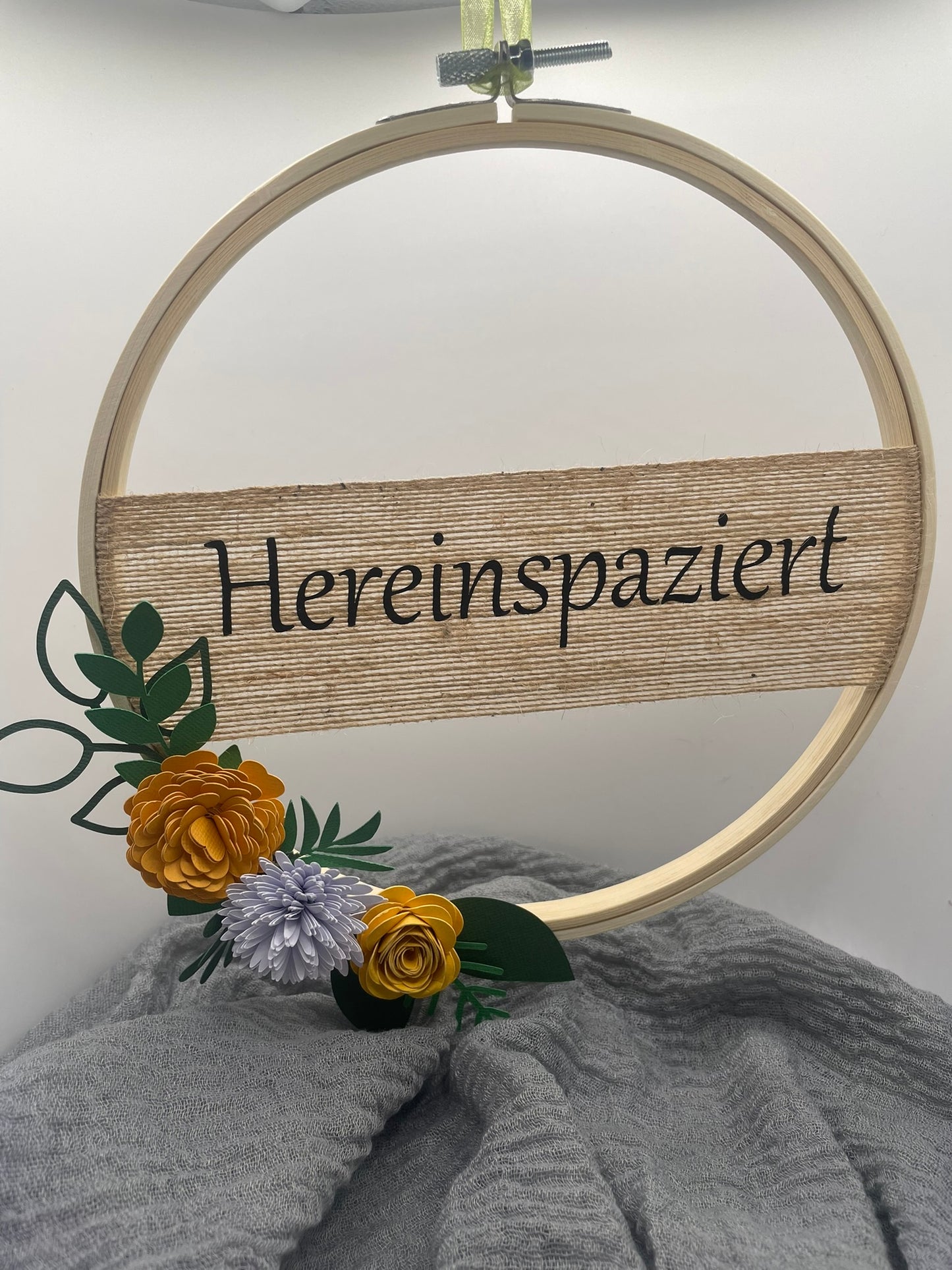 „Blütenkranz – Willkommen & Hereinspaziert“