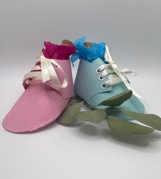 👶 Geschenkidee „Baby-Schühchen mit Wunscherfüller“ 🎀